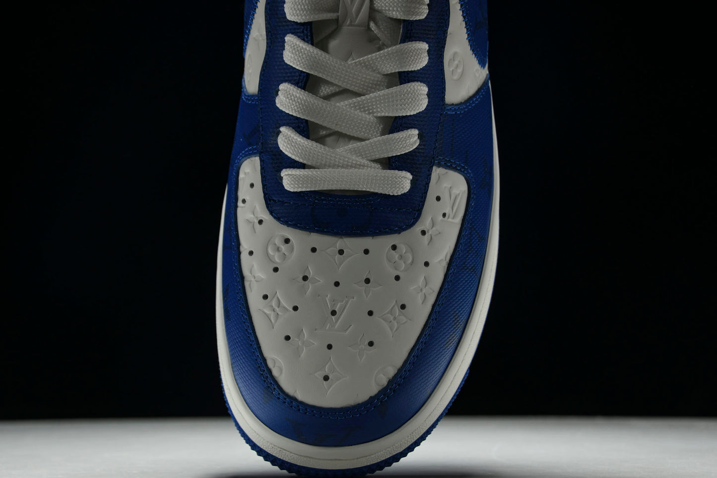 Louis Vuittоп x AF1 by Virgil Abloh 'White Blue' (With Special Case)