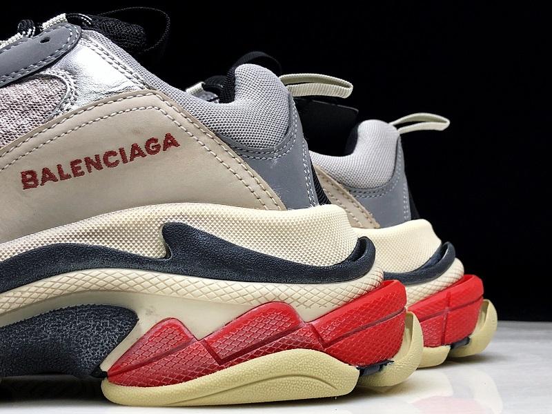 Triple S Sneaker "Silver"