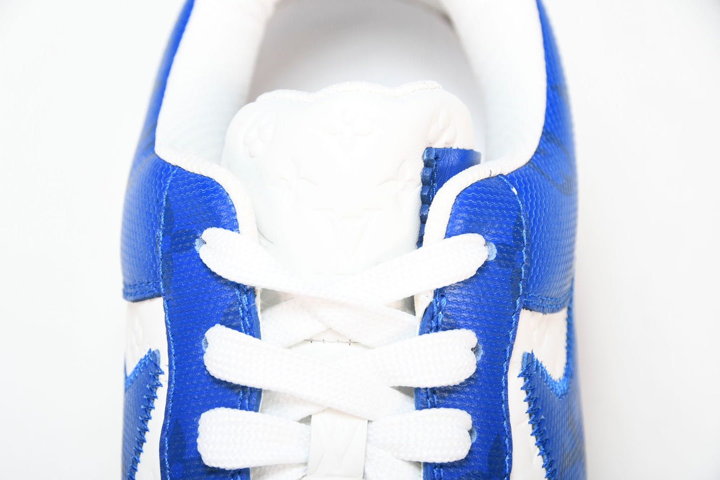 Louis Vuittоп x AF1 by Virgil Abloh 'White Blue' (With Special Case)