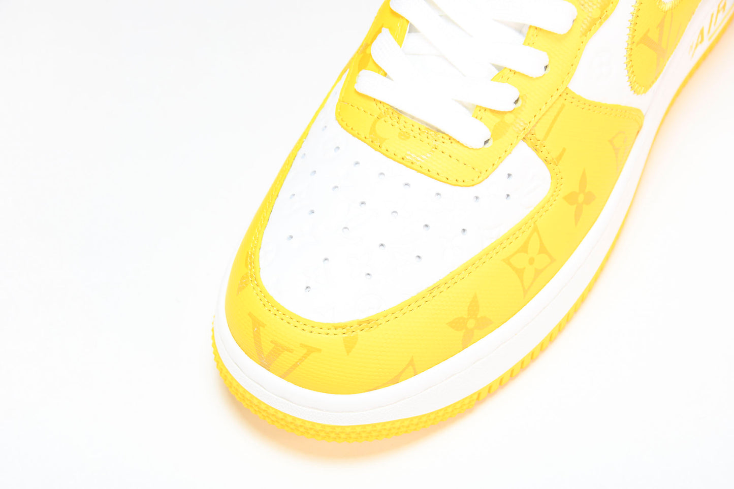 Louis Vuittоп x AF1 by Virgil Abloh 'Yellow' (With Special Case)