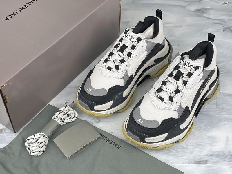 Triple S Sneaker "White Grey Black"