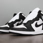 AJ1 Retro High Black White (2014)