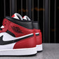AJ1 Mid ‘Chicago Black Toe’