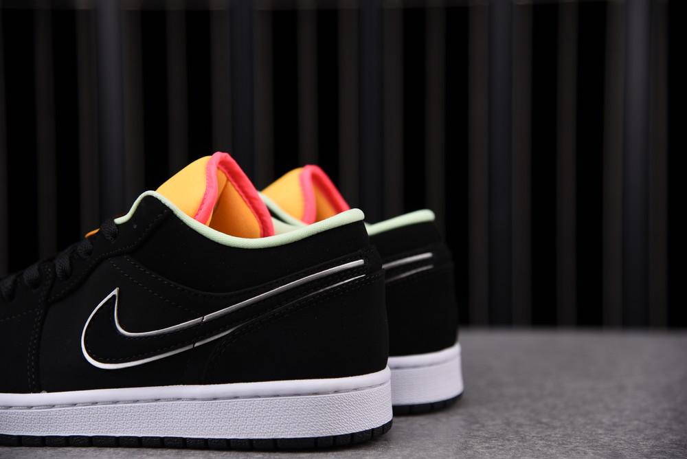 AJ1 Low SE ‘Aurora Green’