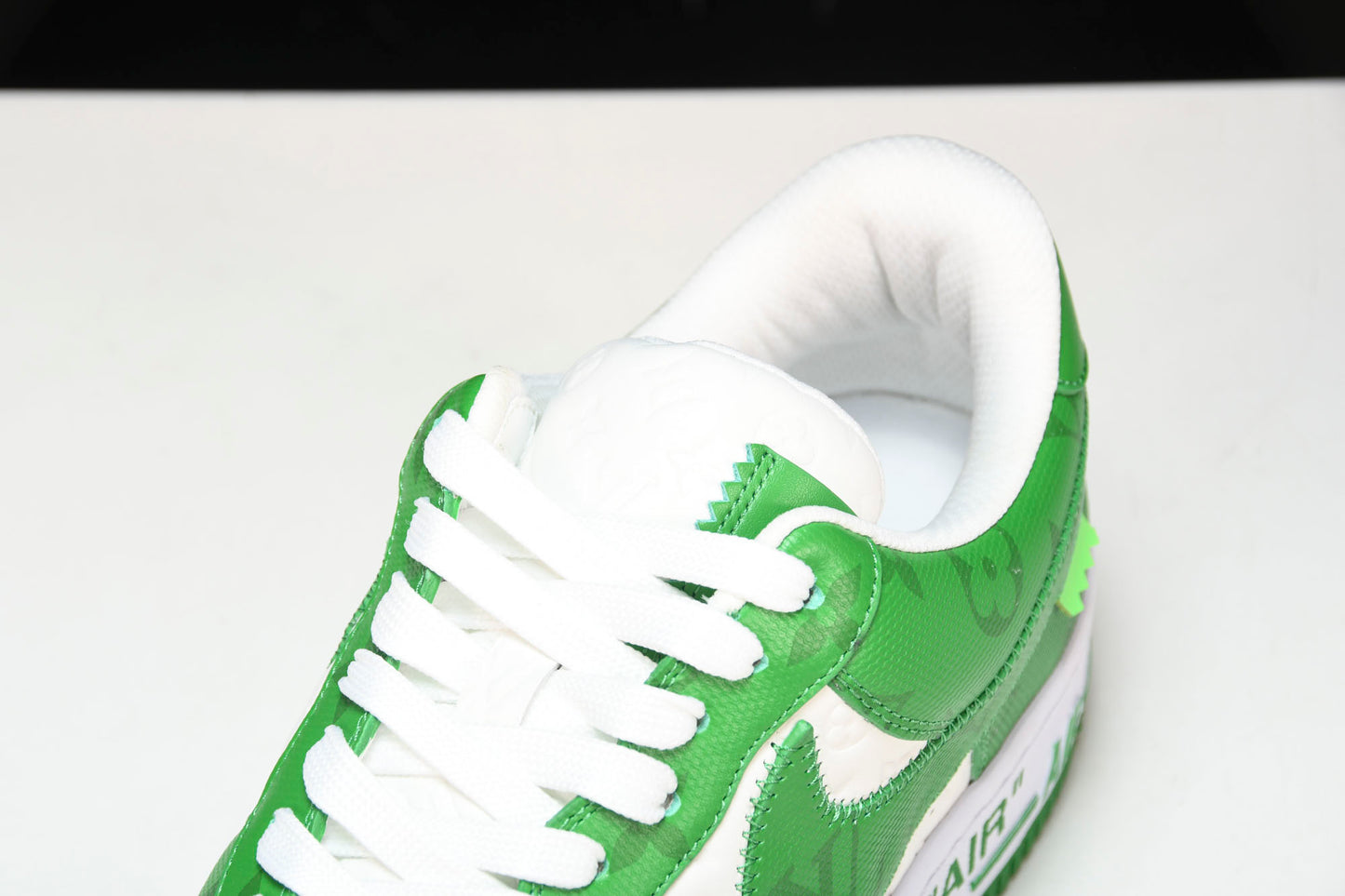 Louis Vuittоп x AF1 by Virgil Abloh 'Green' (With Special Case)