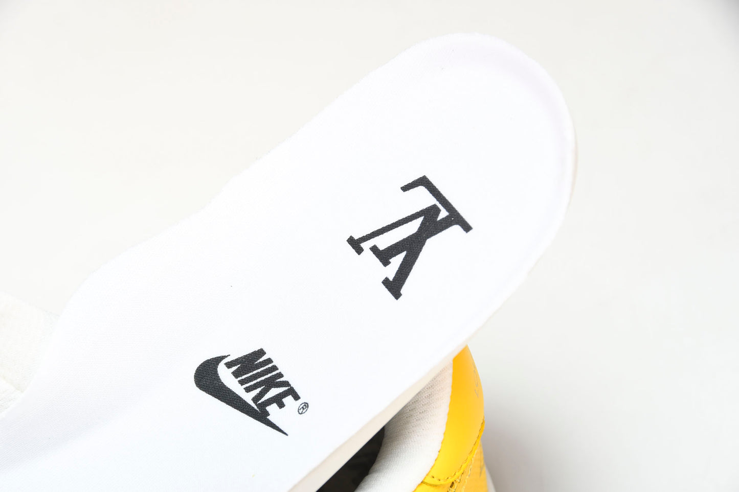Louis Vuittоп x AF1 by Virgil Abloh 'Yellow' (With Special Case)