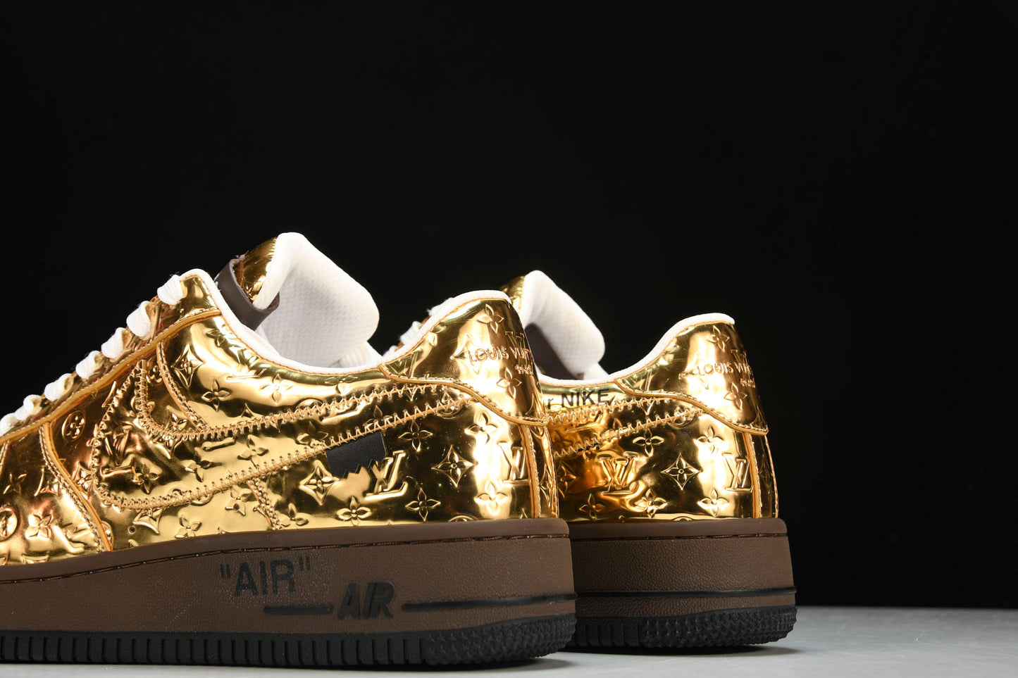 Louis Vuittоп x AF1 by Virgil Abloh 'Metallic Gold' (With Special Case)