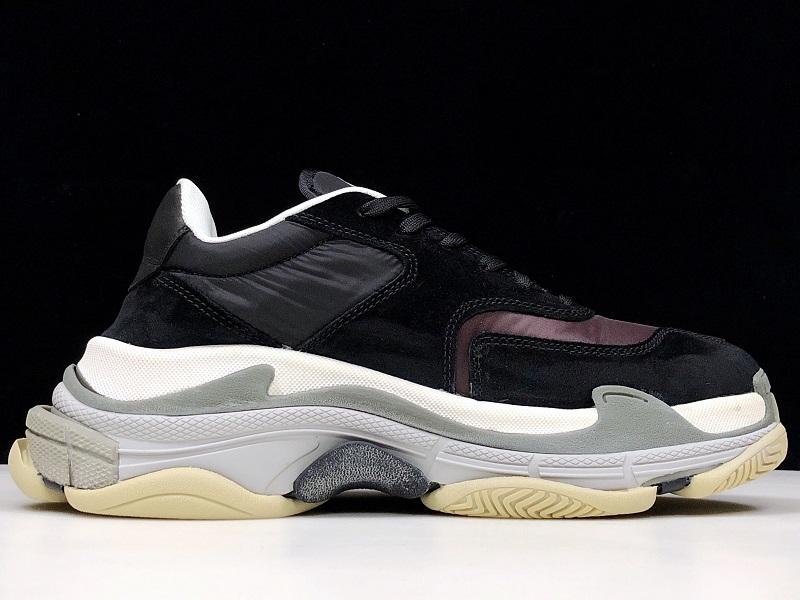 Triple S Sneaker "Bordeaux"