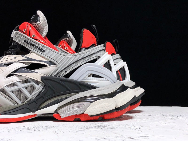 Track 2.0 Trainer 'Black Grey Red'