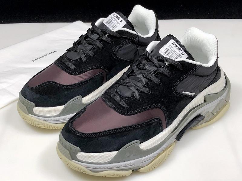 Triple S Sneaker "Bordeaux"