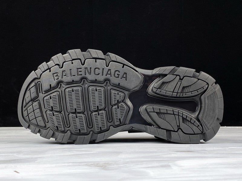Track Sandal 'Triple Black'