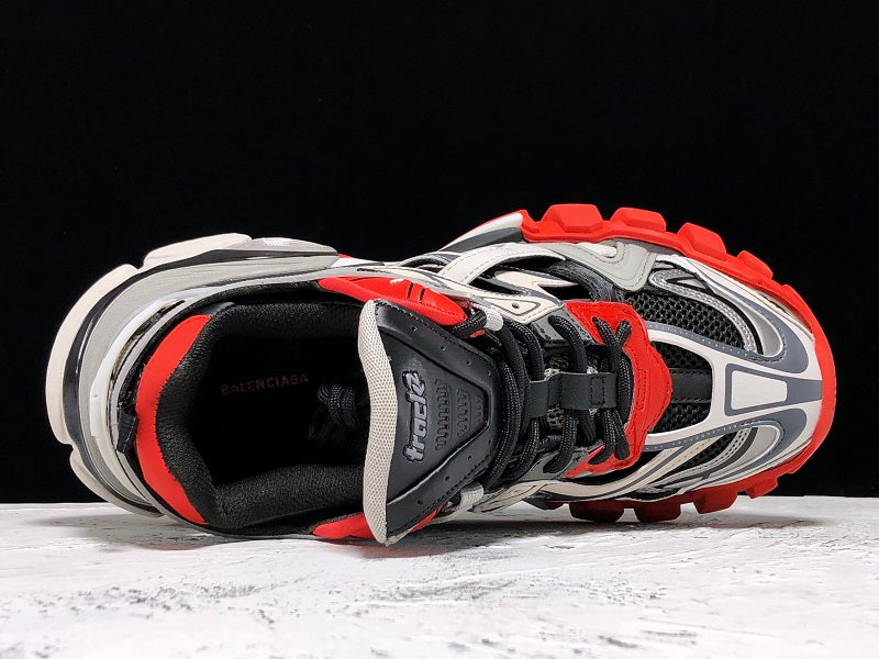 Track 2.0 Trainer 'Black Grey Red'