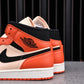 AJ1 Retro Mid SE ‘Team Orange’