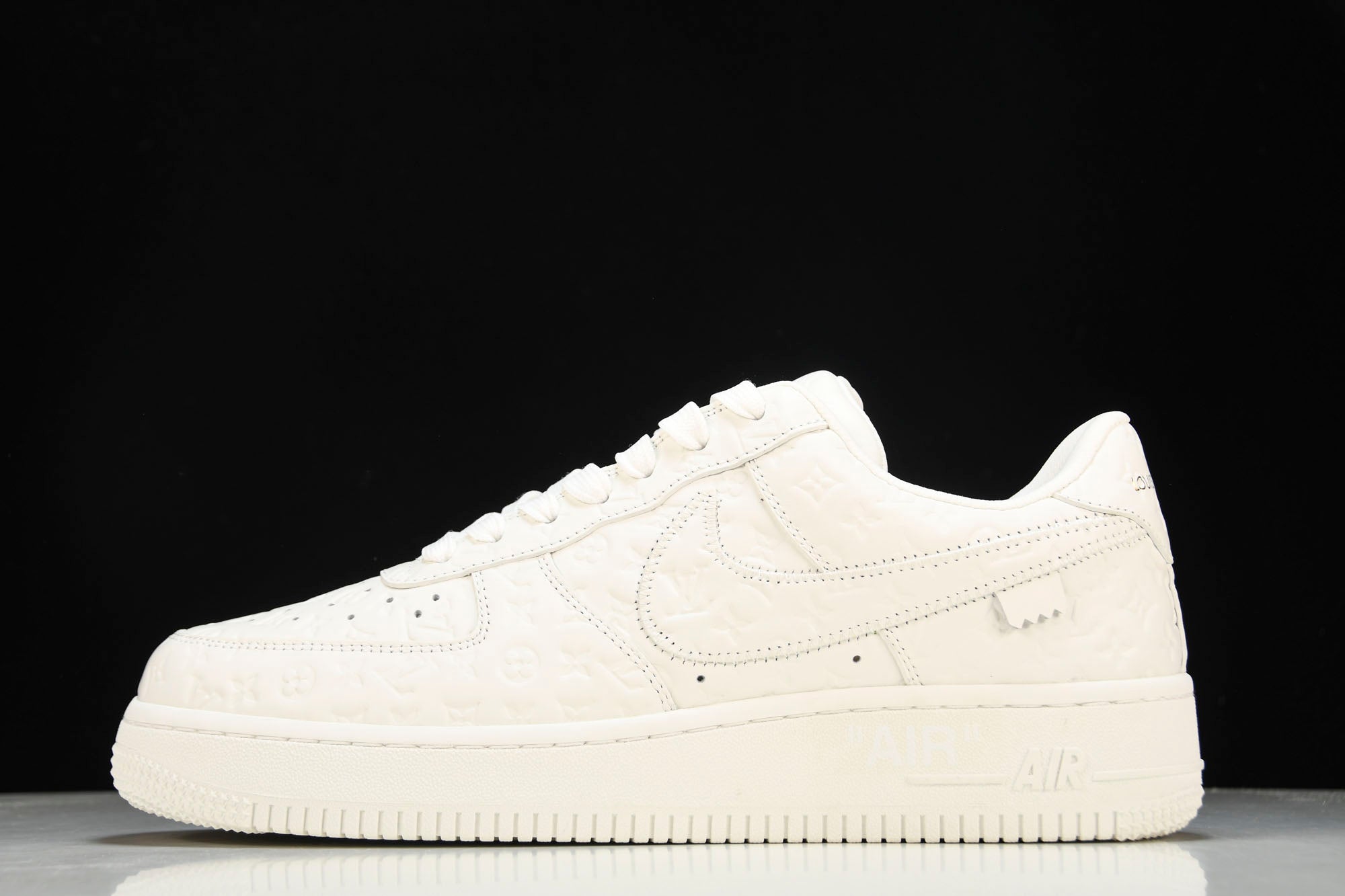 Louis Vuittоп x AF1 by Virgil Abloh 'White' (With Special Case)