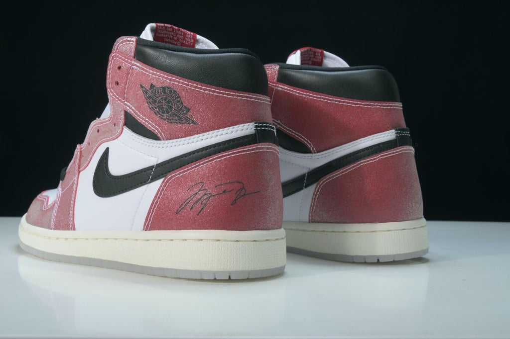 AJ1 Retro High x Trophy Room 'Chicago' â Drip Locker UK