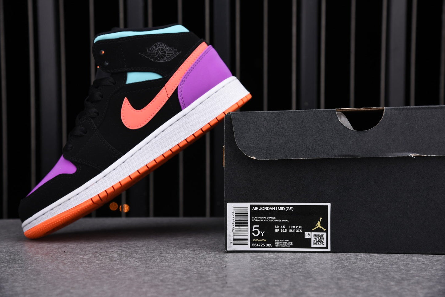 AJ1 Mid GS ‘Candy’