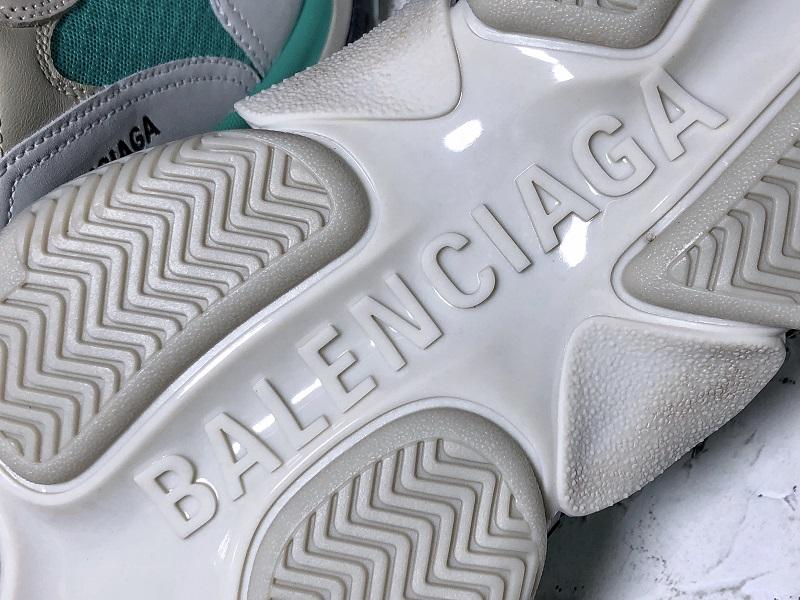 Triple S Sneaker "White Green"