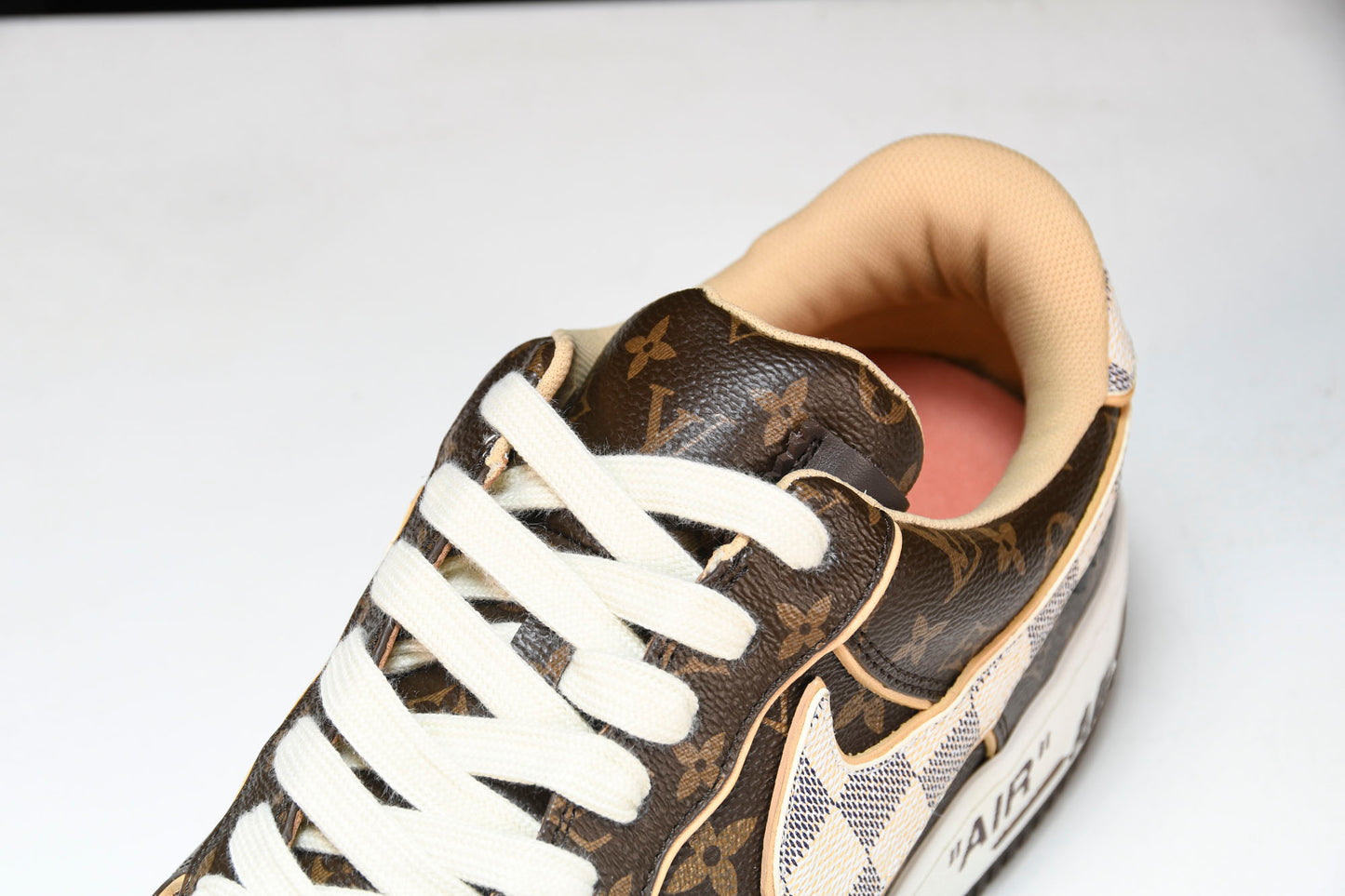 Louis Vuittоп x AF1 by Virgil Abloh (With Special Case)