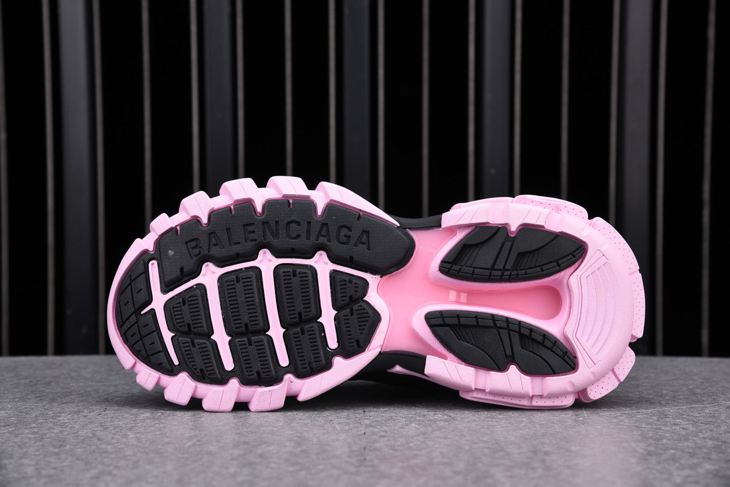 Track Trainer 'Black Pink'