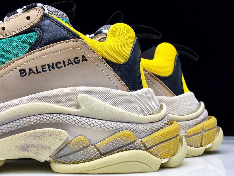 Triple S Sneaker "Green Yellow"