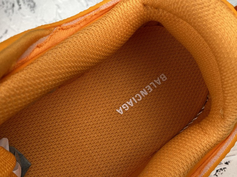 Track 2.0 Trainer 'Orange'