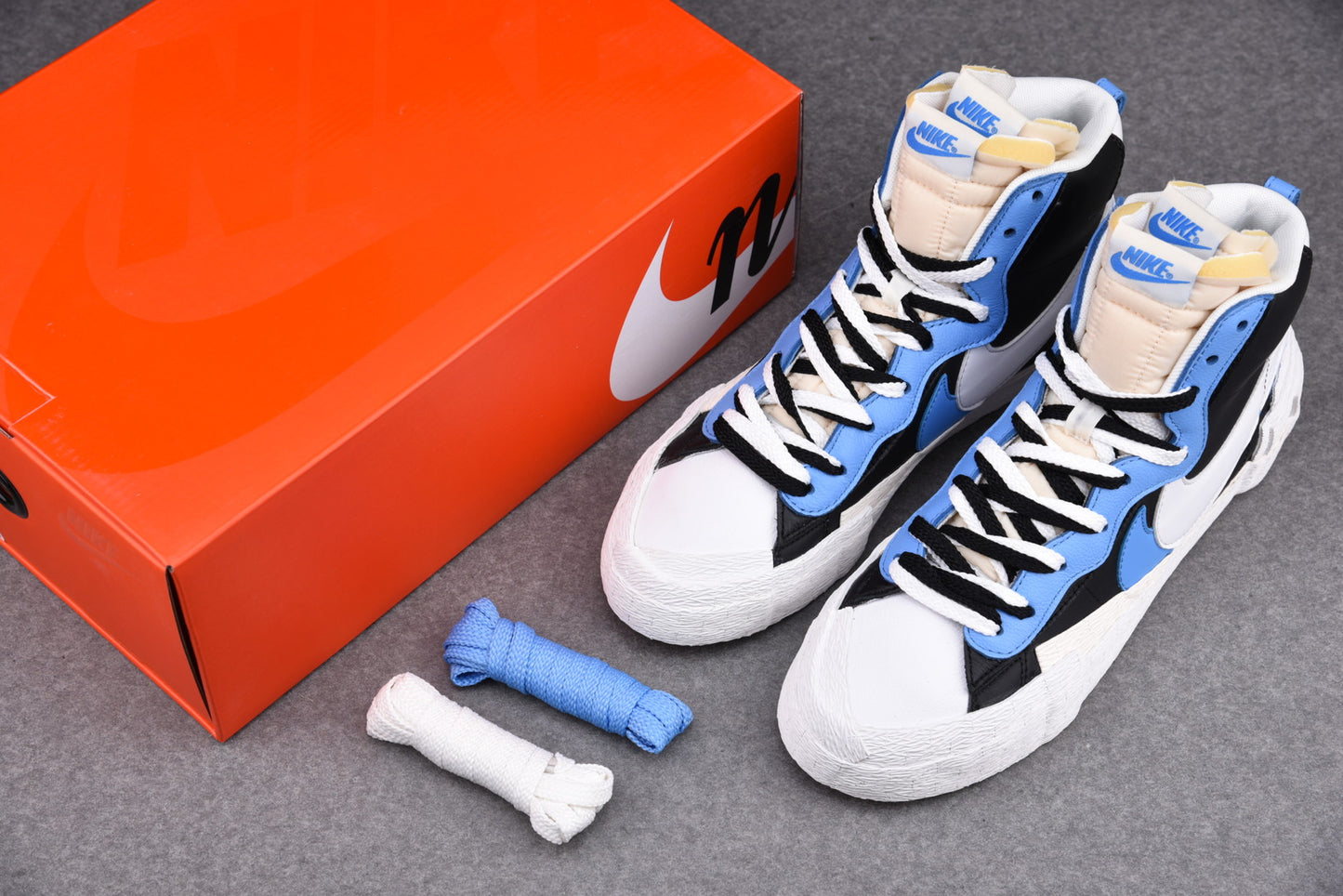 Sacai x Blzr Mid 'Black Blue'