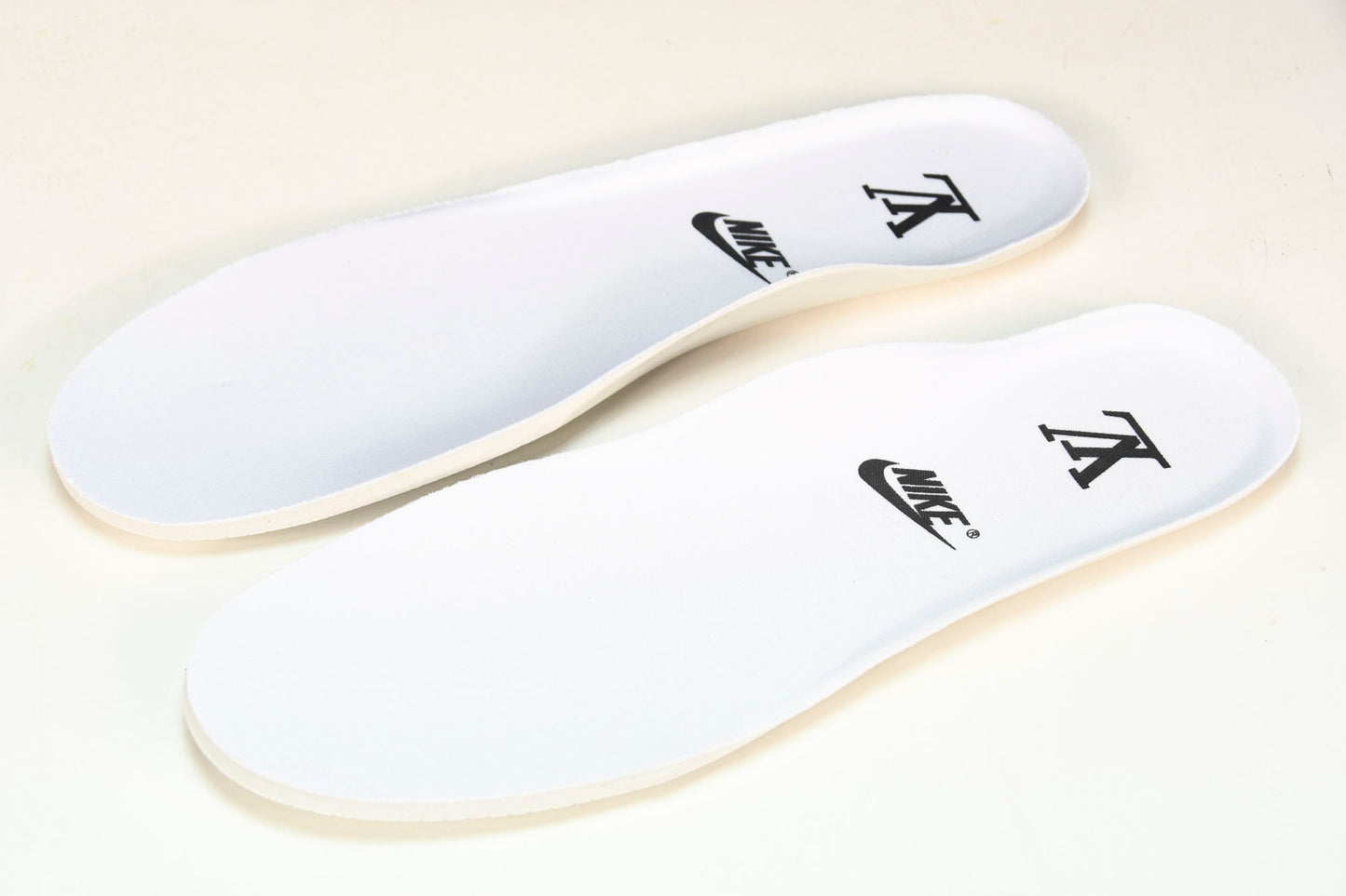 Louis Vuittоп x AF1 by Virgil Abloh 'Metallic Gold' (With Special Case)