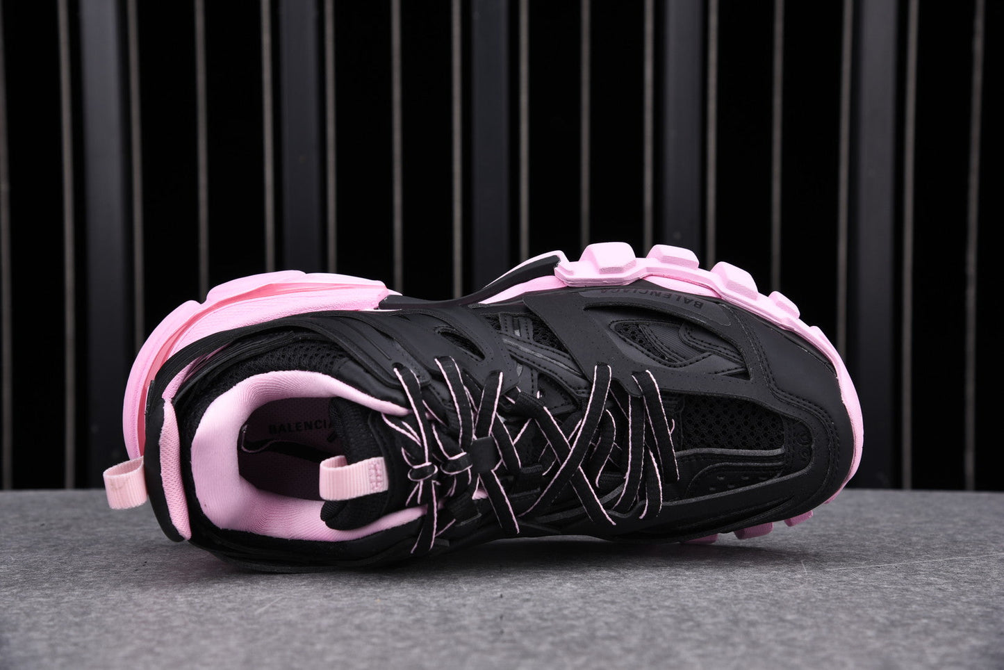 Track Trainer 'Black Pink'