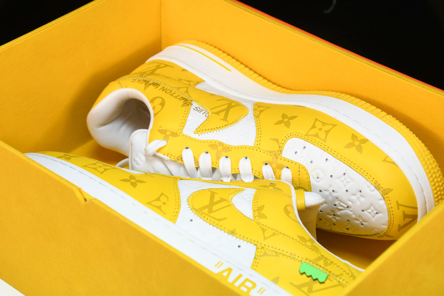 Louis Vuittоп x AF1 by Virgil Abloh 'Yellow' (With Special Case)