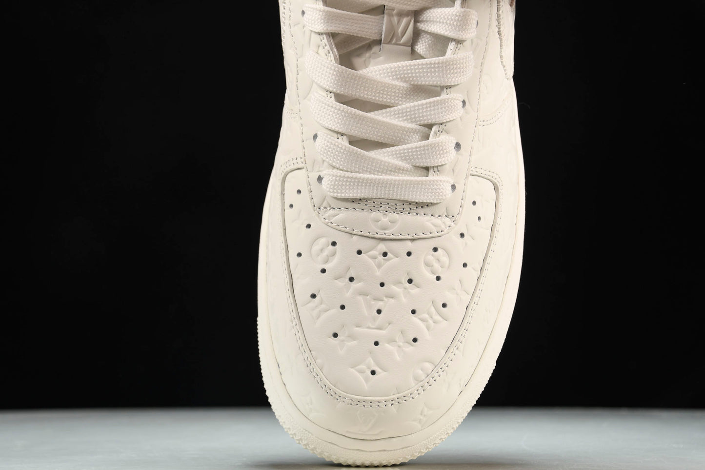 Louis Vuittоп x AF1 by Virgil Abloh 'White' (With Special Case)