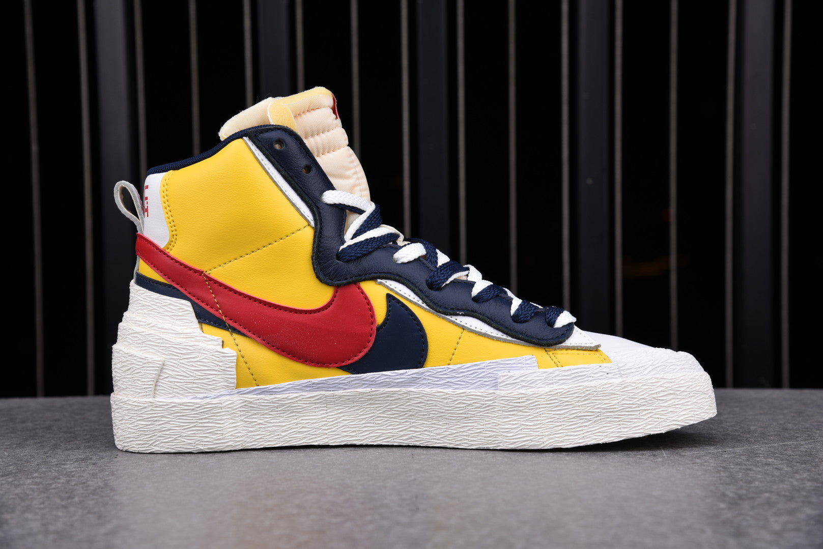 Sacai x Blzr Mid 'Maize Navy'