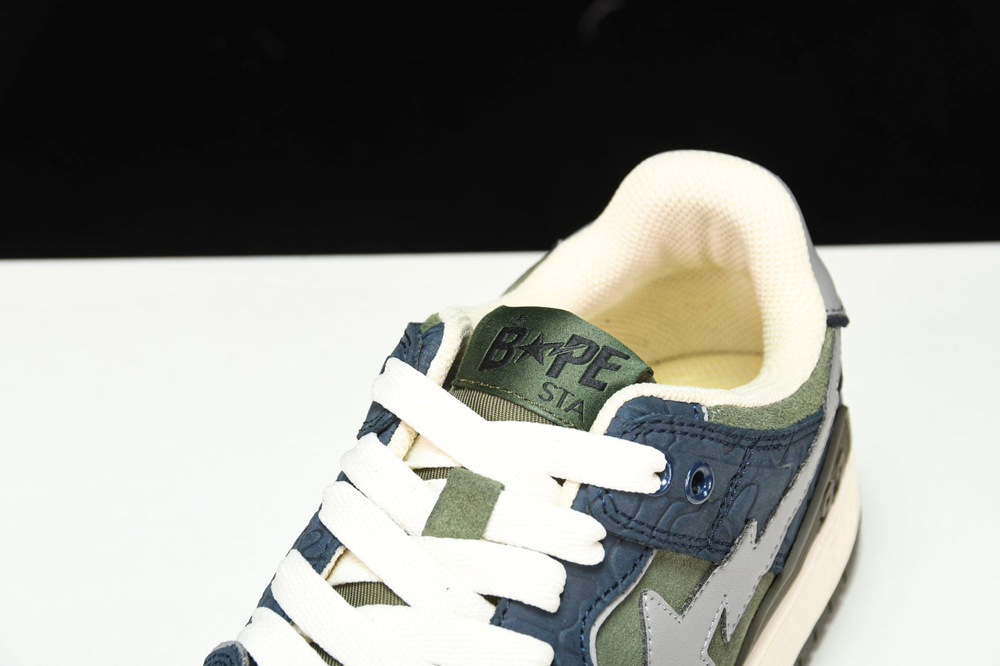 A Bathing Ape Bape SK8 Sta ‘Navy Khaki’