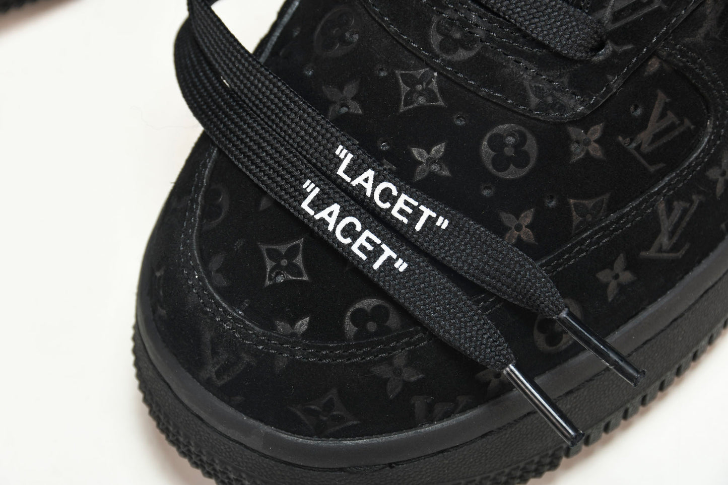 Louis Vuittоп x AF1 by Virgil Abloh 'Black' (With Special Case)