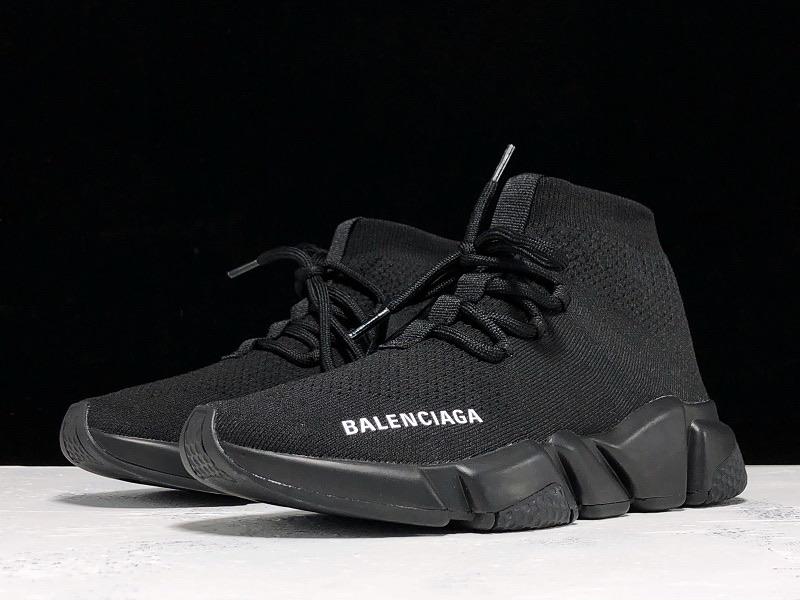 Speed Trainers “Triple Black Lace Up”