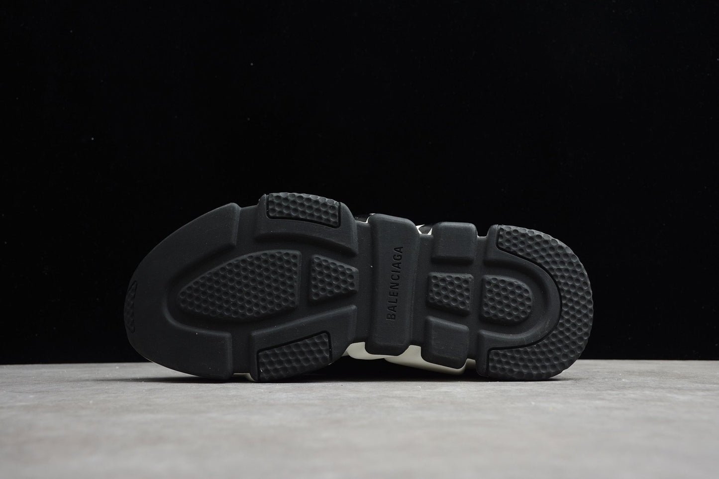 Speed Trainers “Graffiti Black”