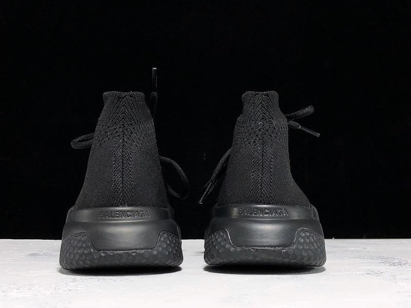 Speed Trainers “Triple Black Lace Up”