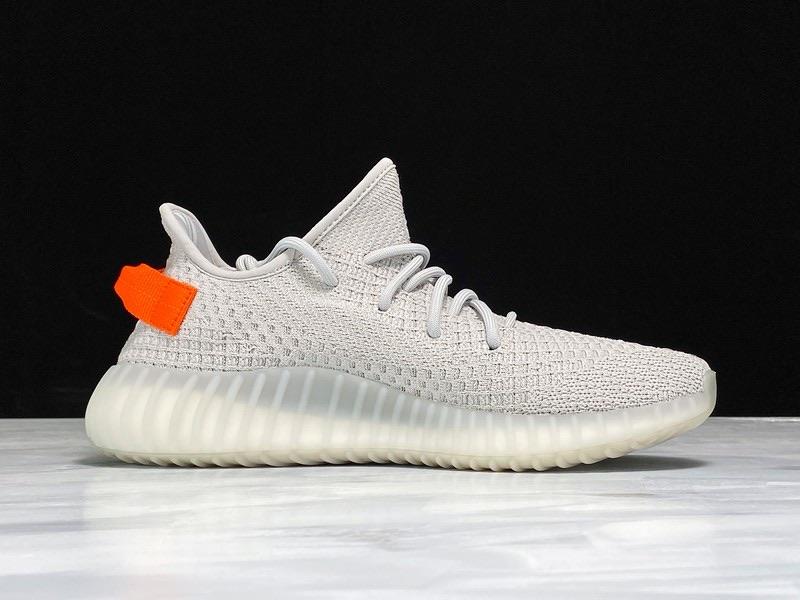 Yzy Boost 350 v2 Tail Light