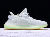 Yzy Boost 350 v2 Hyperspace