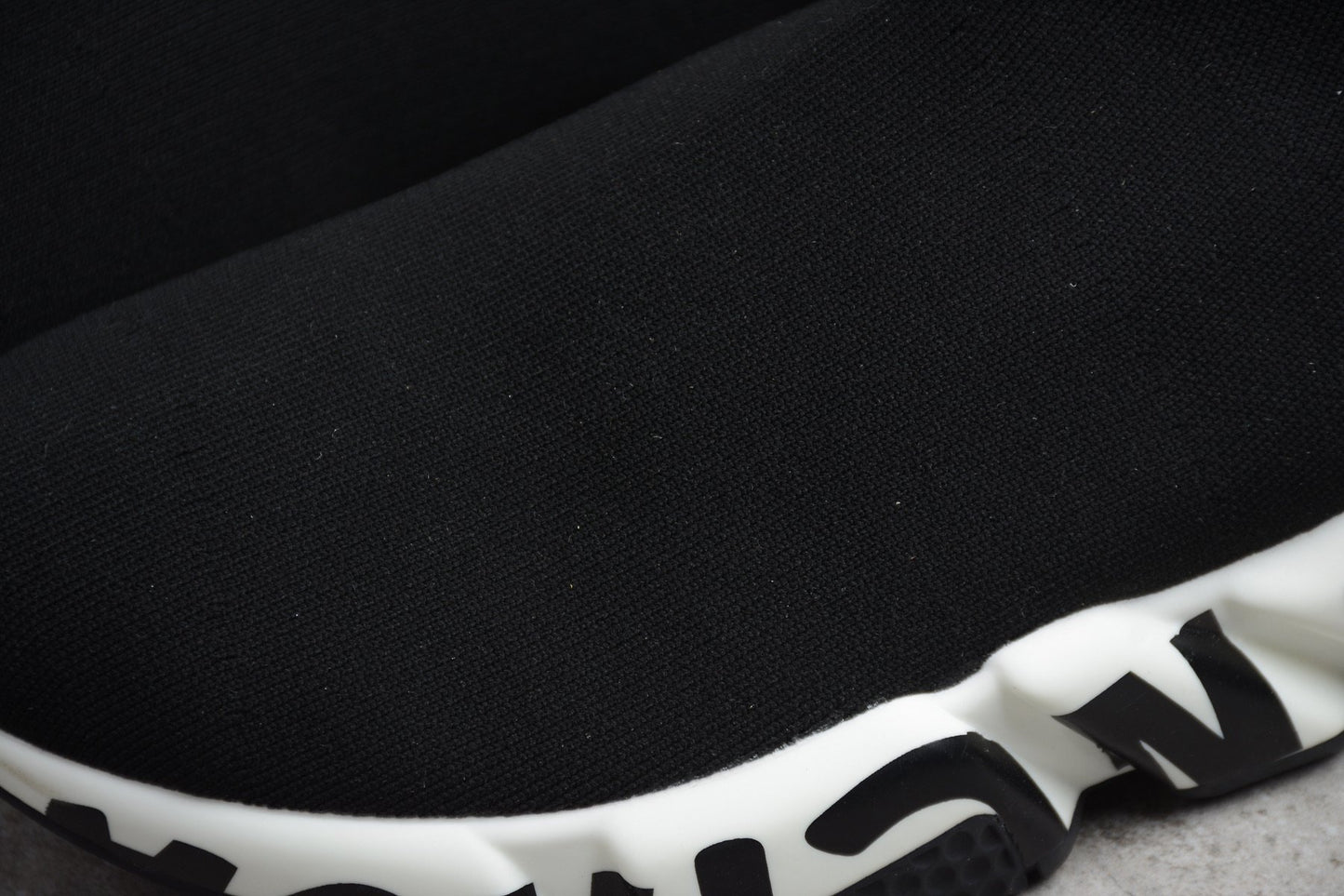 Speed Trainers “Graffiti Black”